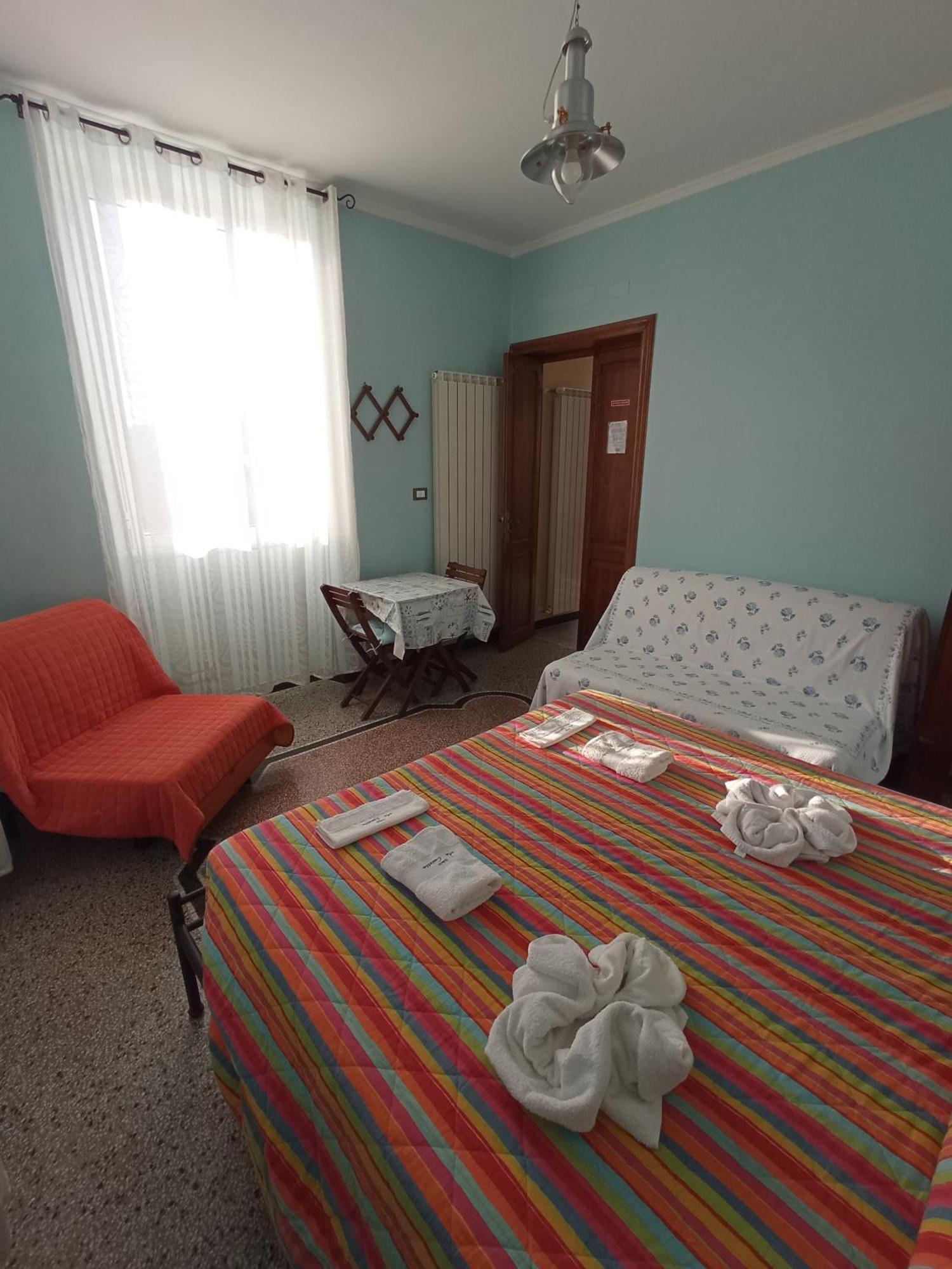 Au Cavettu B&B Varazze Esterno foto